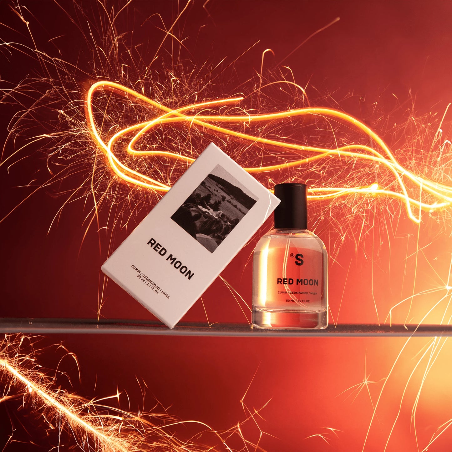 Perfume RED MOON